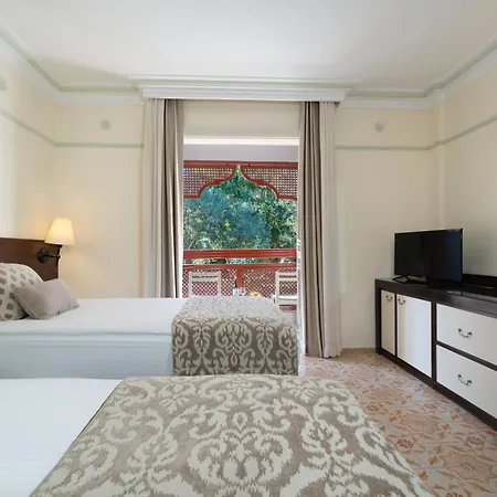 Ali Bey Club & Park 5*