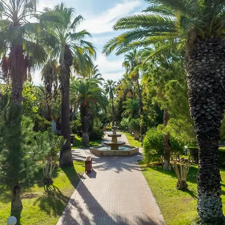 度假村 Ali Bey Club & Park
