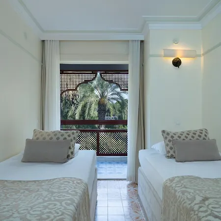 Ali Bey Club & Park 度假村 奇泽拉加克