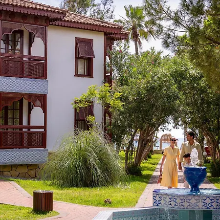 Ali Bey Club & Park 5*