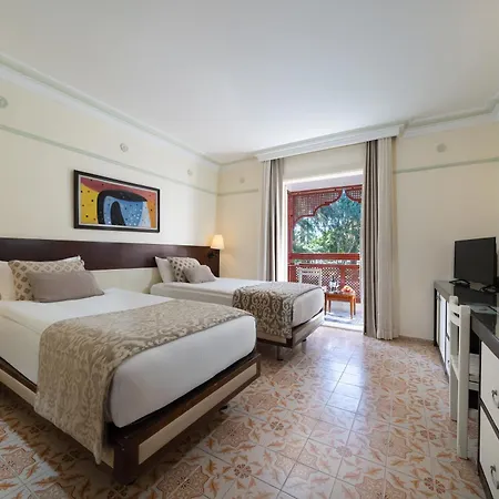 Ali Bey Club & Park Resort 5*